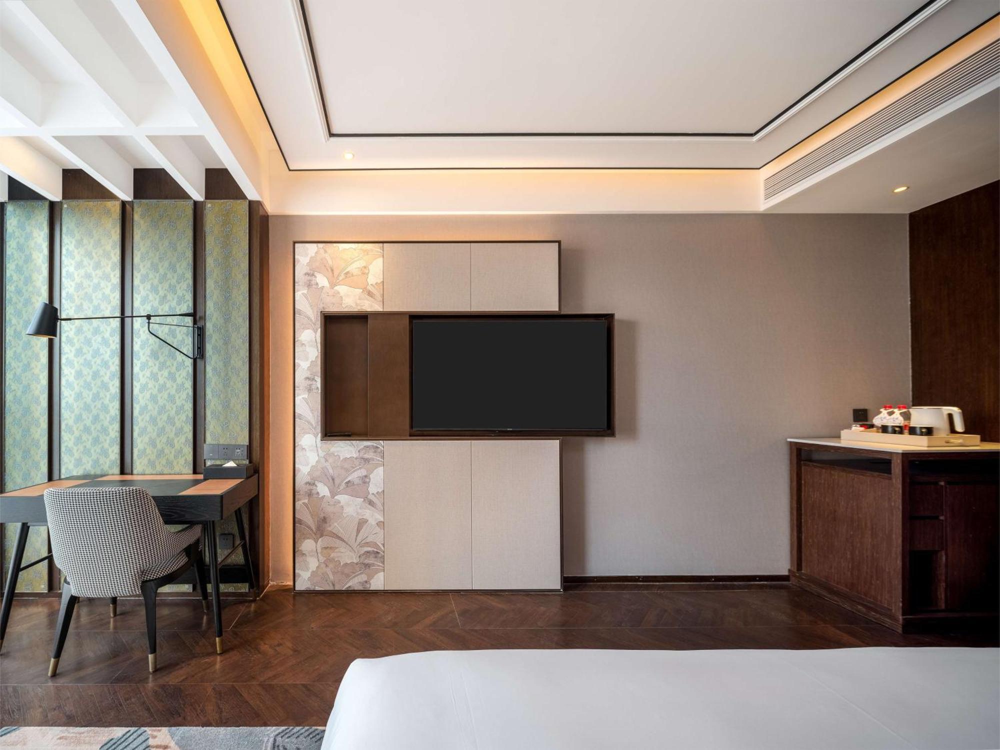Hilton Garden Inn Beijing Guomao Bagian luar foto