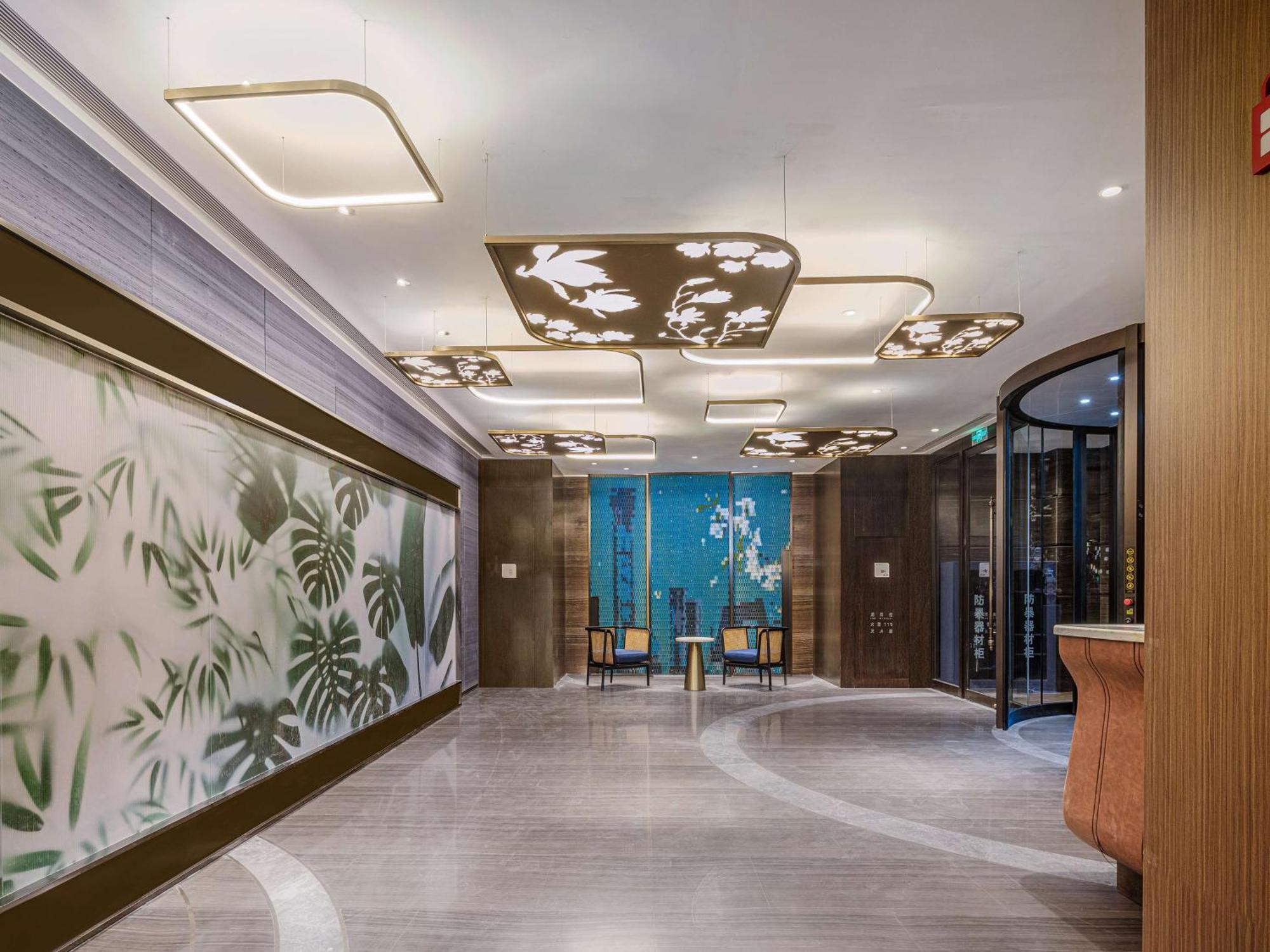 Hilton Garden Inn Beijing Guomao Bagian luar foto