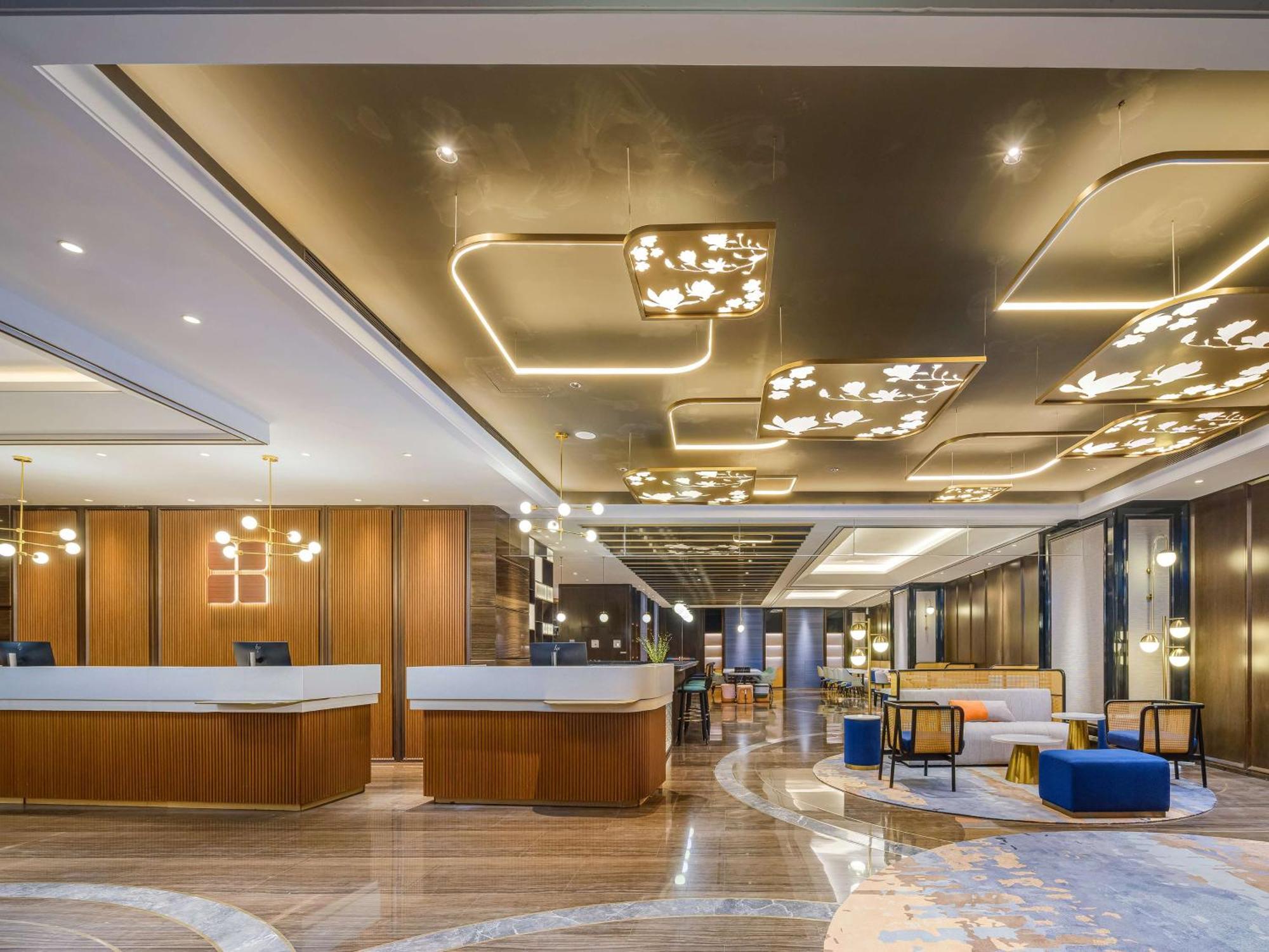 Hilton Garden Inn Beijing Guomao Bagian luar foto