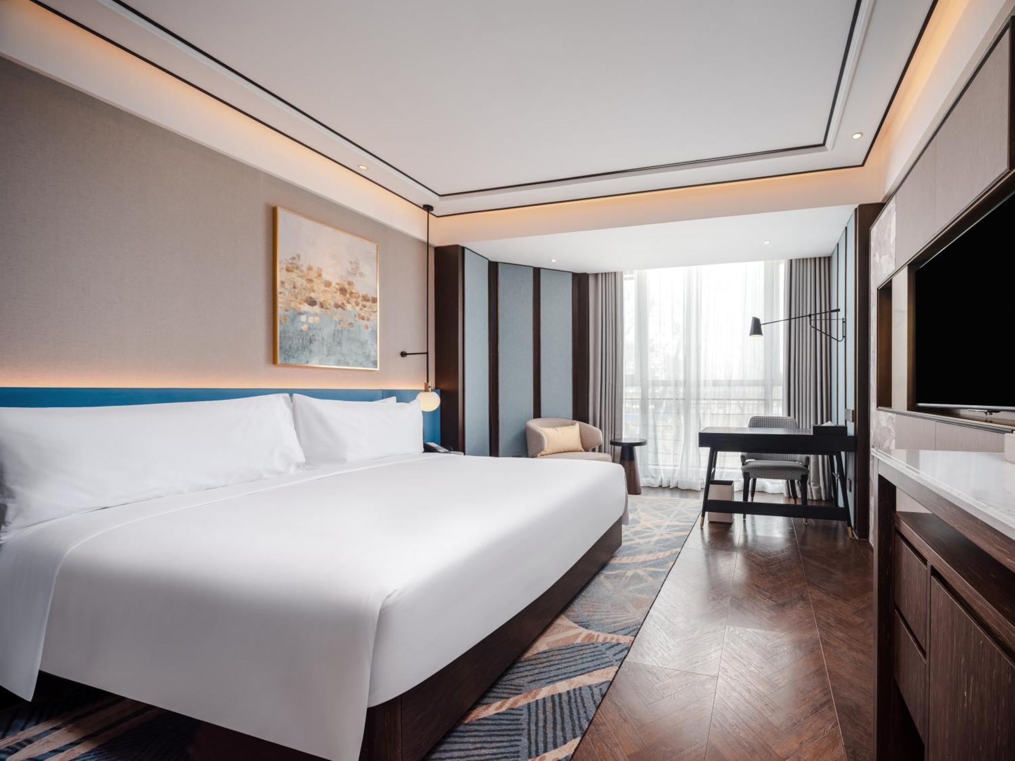 Hilton Garden Inn Beijing Guomao Bagian luar foto