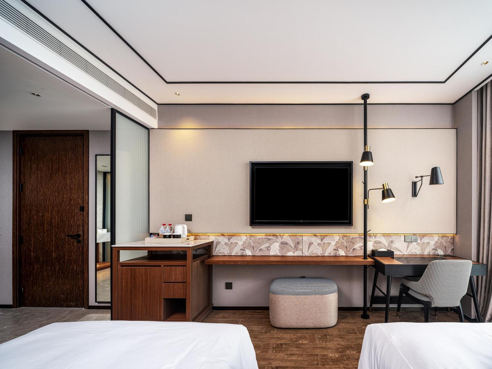 Hilton Garden Inn Beijing Guomao Bagian luar foto